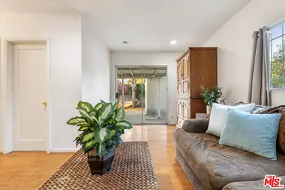 2548 Casitas Ave, Altadena, CA 91001 - Photo 25