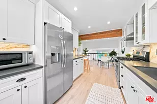 13235 Fiji Way, Los Angeles, CA 90292 - Photo 7