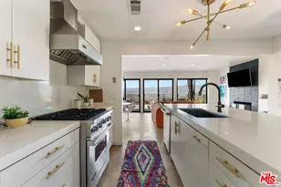 7301 Pacific View Dr, Los Angeles, CA 90068 - Photo 19