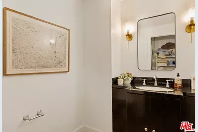 10580 Wilshire Blvd #5Sw, Los Angeles, CA 90024 - Photo 21