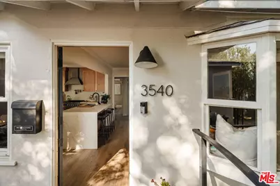 3540 Maplewood Ave, Los Angeles, CA 90066 - Photo 1