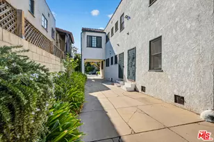 420 N Orange Dr, Los Angeles, CA 90036 - Photo 49