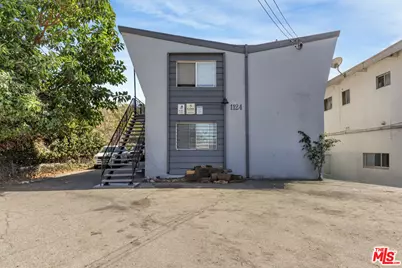1124 W 117th St, Los Angeles, CA 90044 - Photo 11