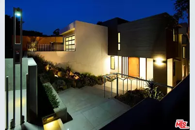 16132 Alcima Ave, Los Angeles, CA 90272 - Photo 11
