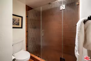 12556 Rosy Cir, Los Angeles, CA 90066 - Photo 17