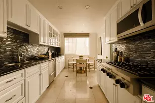 1422 S Bentley Ave, Los Angeles, CA 90025 - Photo 7