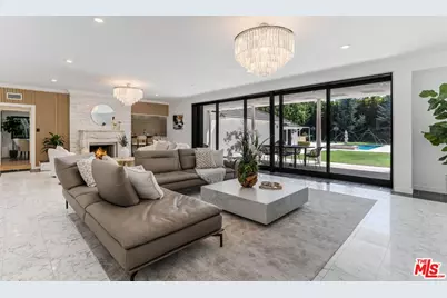 701 Trenton Dr, Beverly Hills, CA 90210 - Photo 9