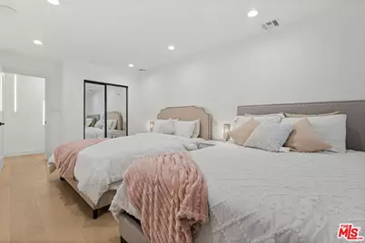5253 Buffalo Ave, Sherman Oaks, CA 91401 - Photo 21