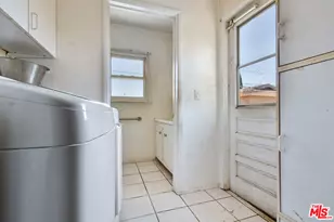 10932 Whitaker Ave, Los Angeles, CA 91344 - Photo 15