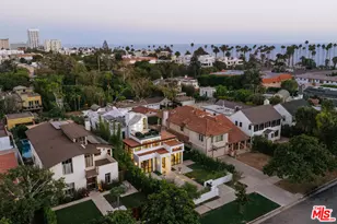 218 Alta Ave, Santa Monica, CA 90402 - Photo 29