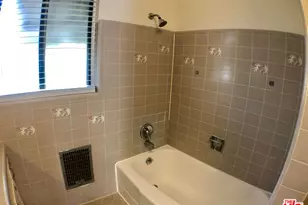 2270 White St, Pasadena, CA 91107 - Photo 35
