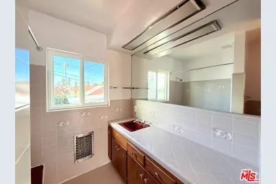 2270 White St, Pasadena, CA 91107 - Photo 29