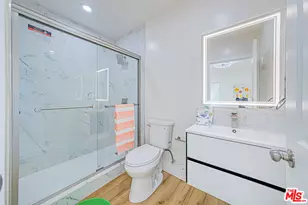 5633 La Mirada Ave, Los Angeles, CA 90038 - Photo 17