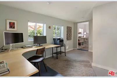 1642 Elevado St, Los Angeles, CA 90026 - Photo 37