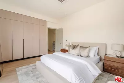1051 N Spaulding Ave #E, West Hollywood, CA 90046 - Photo 23
