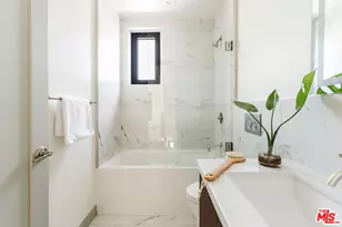 1051 N Spaulding Ave, West Hollywood, CA 90046 - Photo 27