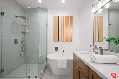 11115 Acama St #104, Studio City, CA 91602 - Photo 33