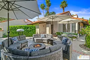 2 Calle Navarros, Rancho Mirage, CA 92270 - Photo 37