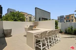 547 Daniel Freeman Cir, Inglewood, CA 90301 - Photo 25