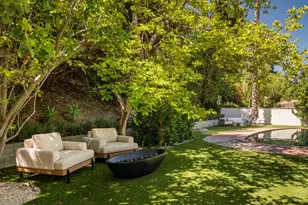 18001 Boris Dr, Encino, CA 91316 - Photo 31