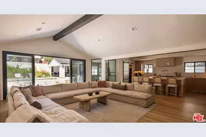 22269 Avenue San Luis, Los Angeles, CA 91364 - Photo 9