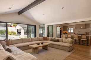 22269 Avenue San Luis, Los Angeles, CA 91364 - Photo 9