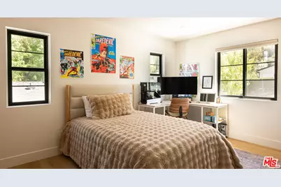 22269 Avenue San Luis, Los Angeles, CA 91364 - Photo 15