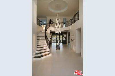 5474 Amber Cir, Calabasas, CA 91302 - Photo 3