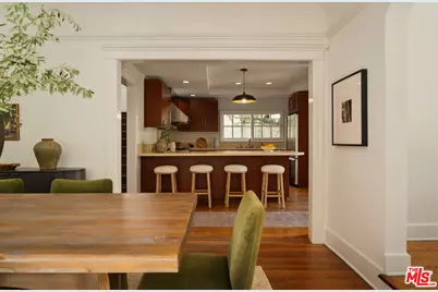 2030 N Hobart Blvd, Los Angeles, CA 90027 - Photo 13