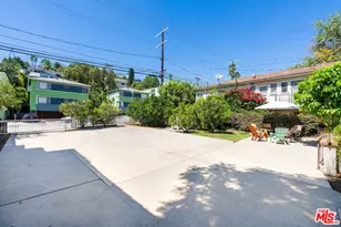 2428 N Beachwood Dr, Los Angeles, CA 90068 - Photo 47