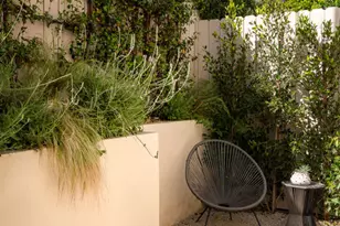 931 S Sycamore Ave, Los Angeles, CA 90036 - Photo 13