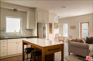 931 S Sycamore Ave, Los Angeles, CA 90036 - Photo 1