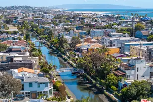 408 Linnie Canal, Venice, CA 90291 - Photo 35