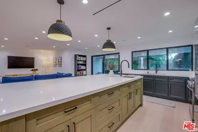 5715 Corteen Pl, Valley Village, CA 91607 - Photo 15