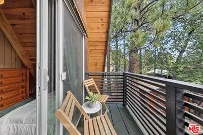 691 Santa Barbara Ave, Sugarloaf, CA 92386 - Photo 27