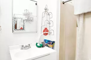 644 N Serrano Ave, Los Angeles, CA 90004 - Photo 15