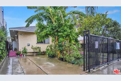 644 N Serrano Ave, Los Angeles, CA 90004 - Photo 19