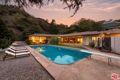 7230 Outpost Cove Dr, Los Angeles, CA 90068 - Photo 1