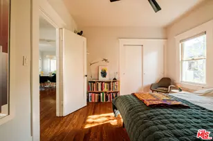 2389 W 31st St, Los Angeles, CA 90018 - Photo 25