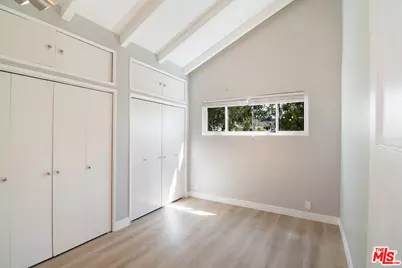414 University Ave, Burbank, CA 91504 - Photo 31