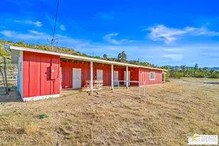7913 Joshua Ln, Yucca Valley, CA 92284 - Photo 35