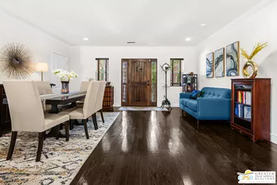 13435 Erwin St, Los Angeles, CA 91401 - Photo 9