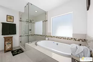 13435 Erwin St, Los Angeles, CA 91401 - Photo 19