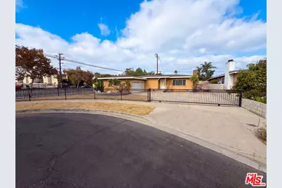 1426 S Rita Way, Santa Ana, CA 92704 - Photo 23