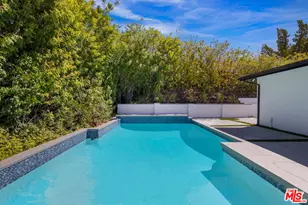 18057 Medley Dr, Los Angeles, CA 91316 - Photo 41