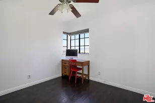28602 Heather Ln, Castaic, CA 91384 - Photo 25