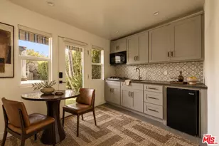 8215 Clinton St, Los Angeles, CA 90048 - Photo 15