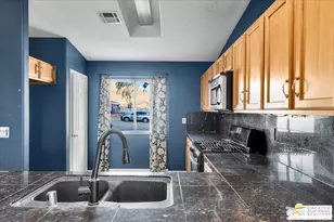 12845 Tourmaline Cir, White Water, CA 92282 - Photo 17