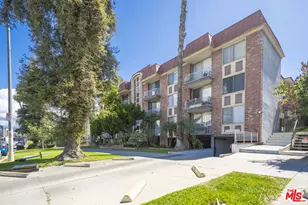 210 S La Fayette Park Pl, Los Angeles, CA 90057 - Photo 3