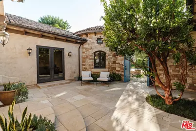 24903 Palmilla Dr, Calabasas, CA 91302 - Photo 3